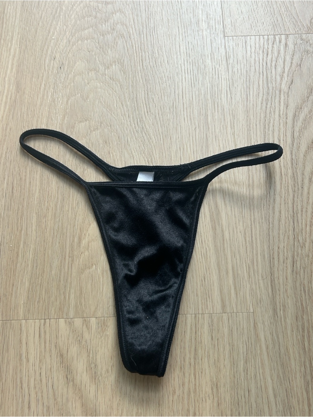 Y2K Vintage Second Skin Satin Victoria’s Secret Thong Panty XS